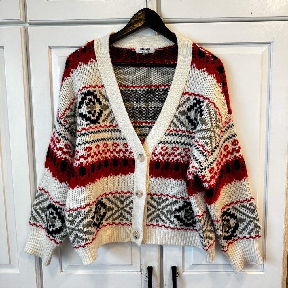 BB Dakota- Winter Fair isle Oversized Cardigan. Size Medium